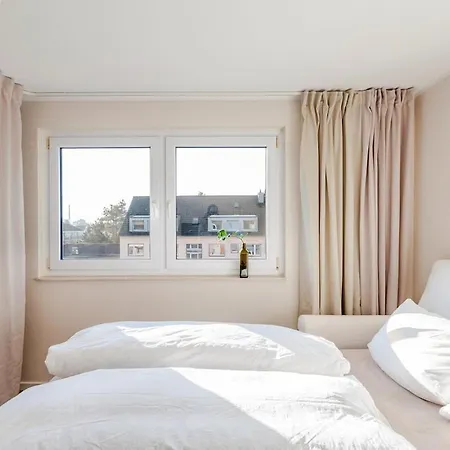 Charming Top-floor Appartement Düsseldorf