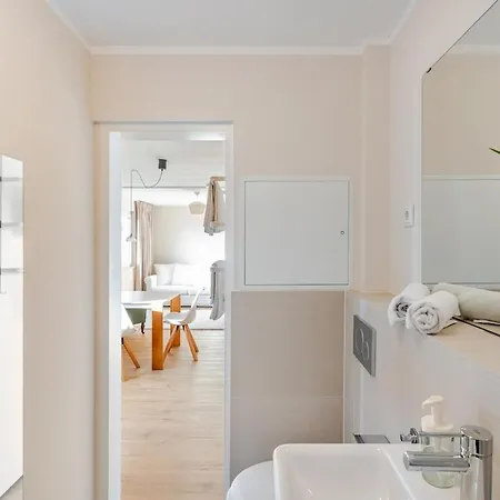 Charming Top-floor Appartement *